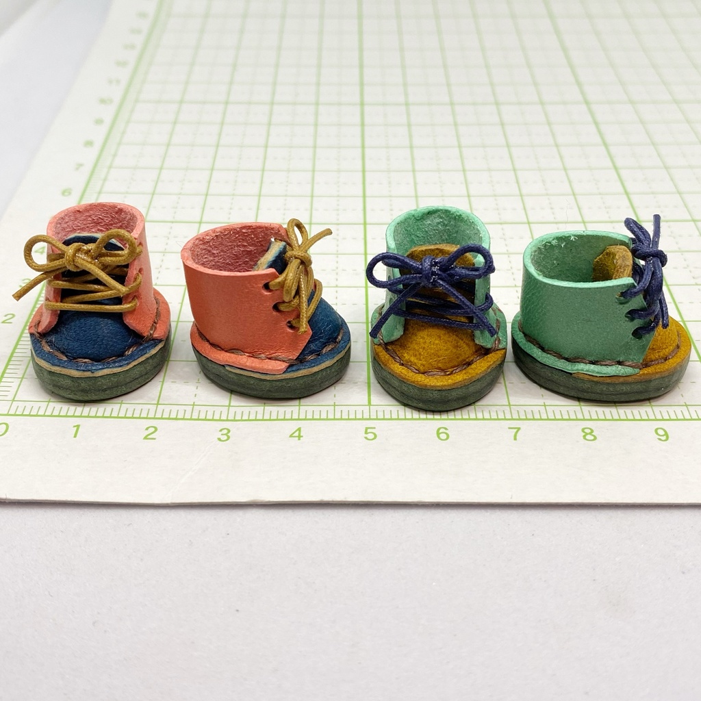 10 ミニチュア靴 2足セット