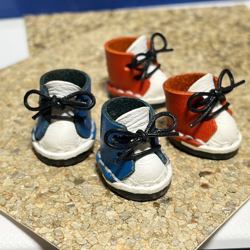 ぬい靴2足 ブルー&レッド