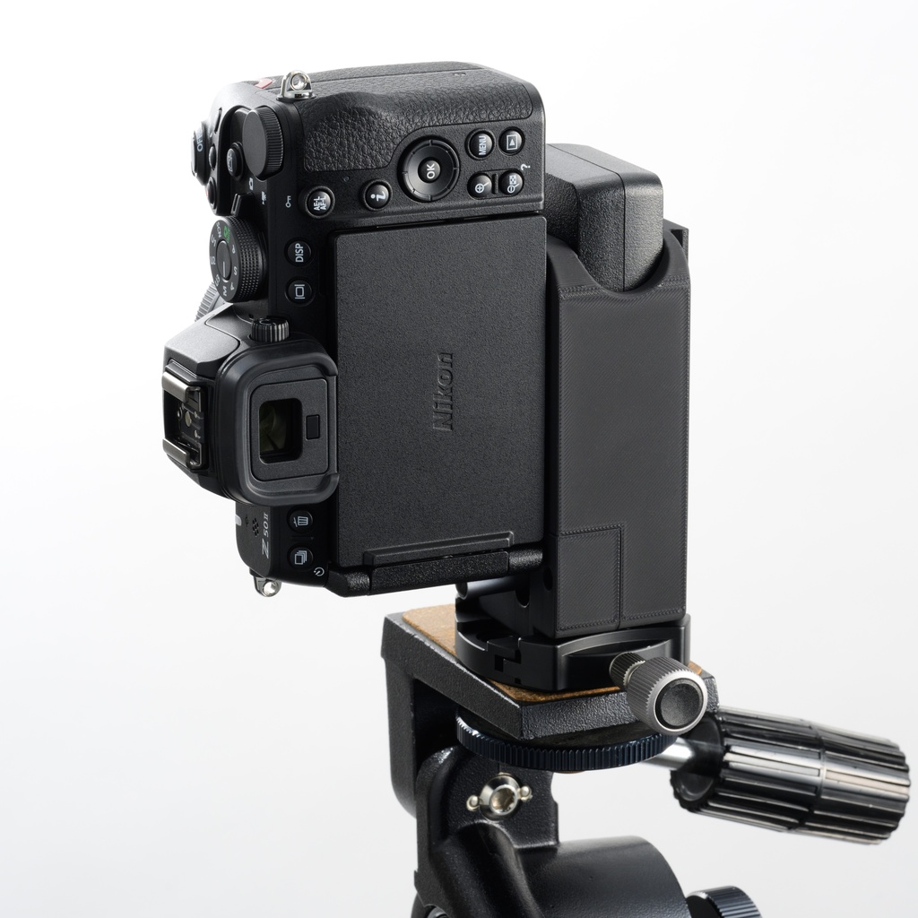 Z50Ⅱ用 アルカスイスレール付バッテリーボックス