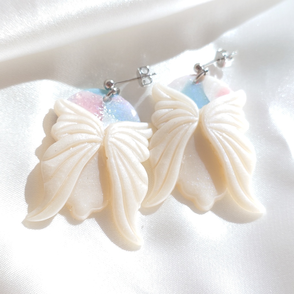 コロンビーナ(羽) イヤリング・ピアス