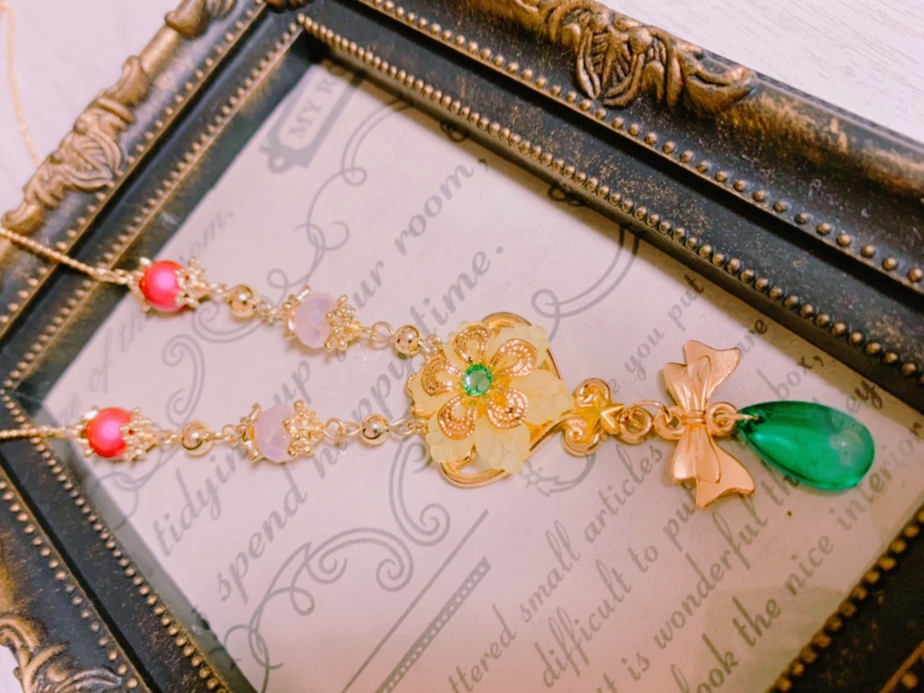 FF7R/エアリスの再会の花ネックレス(Type.Yellow)