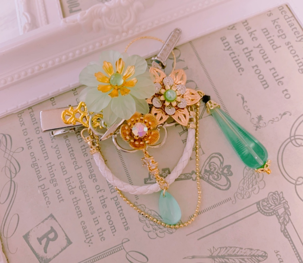 刀剣乱舞/膝丸イメージのヘアクリップ