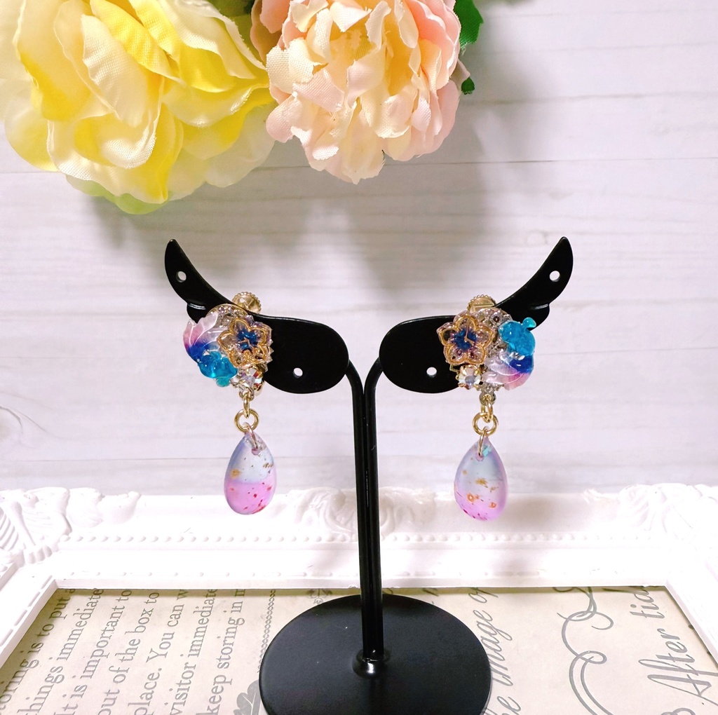 Crown Works.R/金魚のイヤリング　No.1