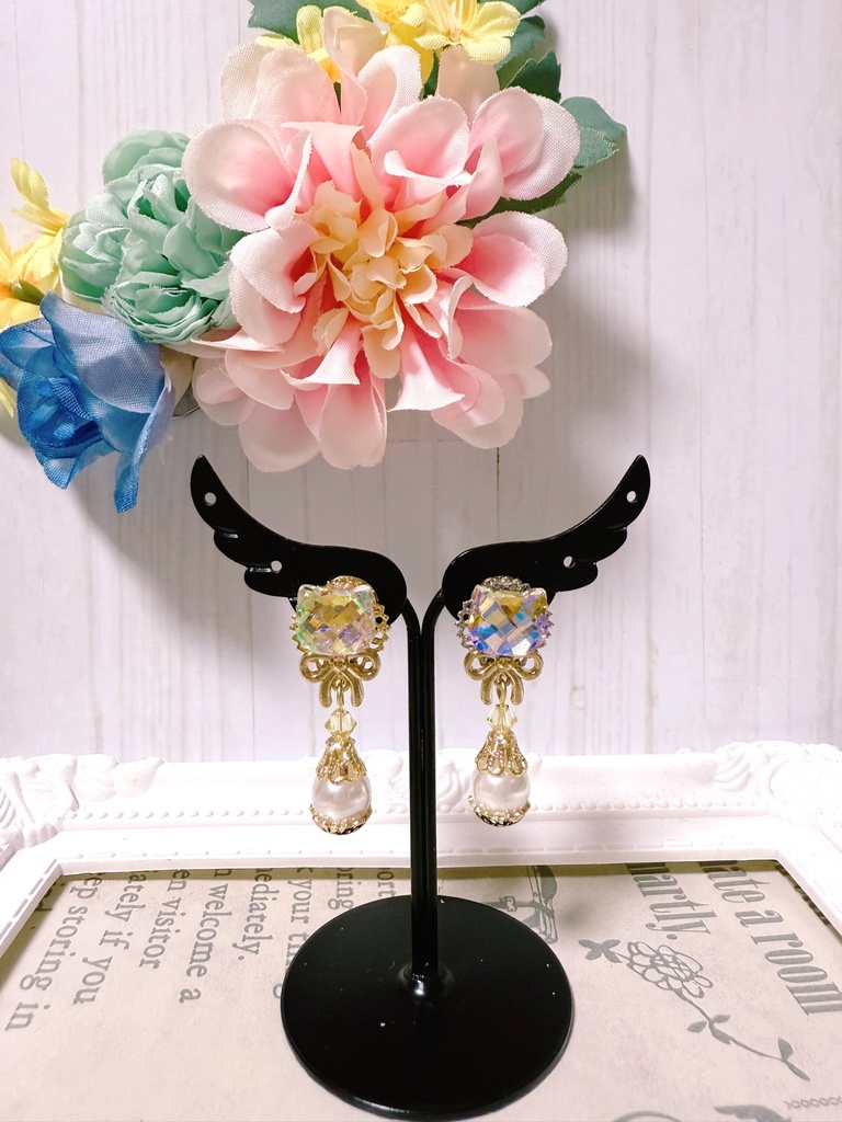 Crown Works.R/猫のイヤリング　No.08