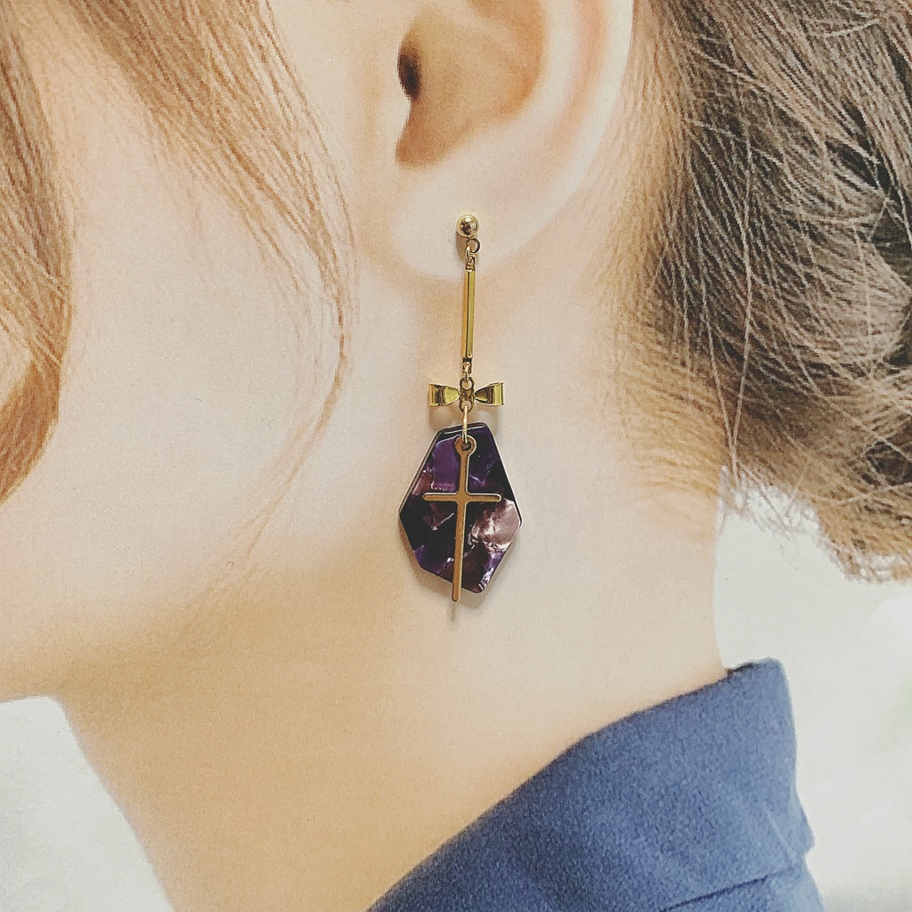 UNDEADピアス/イヤリング