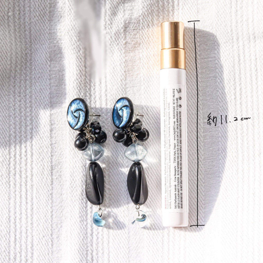 呪術廻戦 五条悟イメージ 【Ao(-蒼-)】/ ハンドメイド ピアス ヴィンテージ