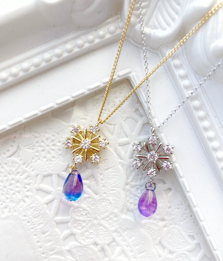 SNOW DROP NECKLACE 