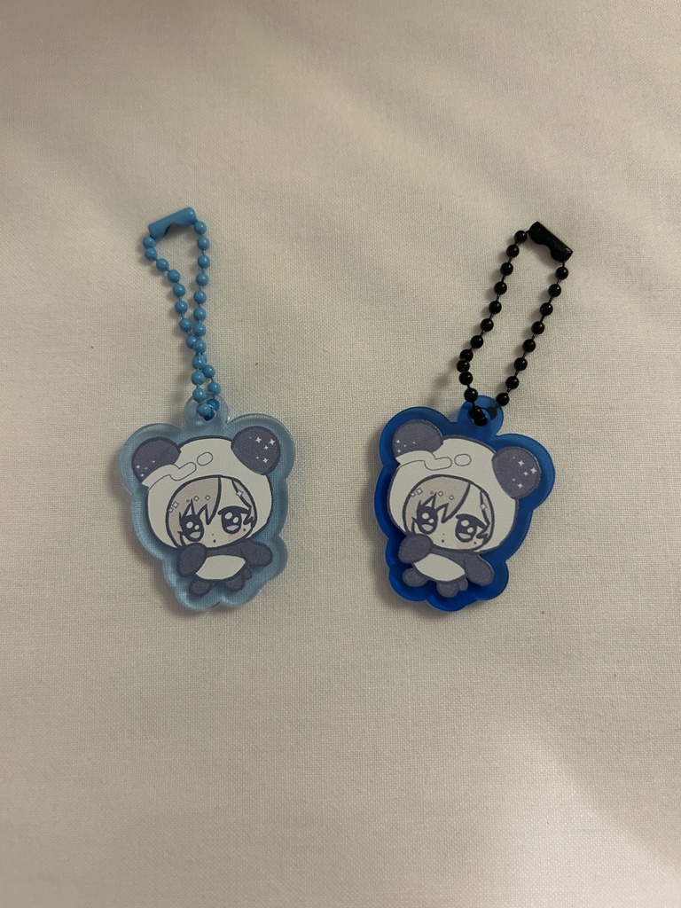 非公式なパンダちゃんアクキー🐼