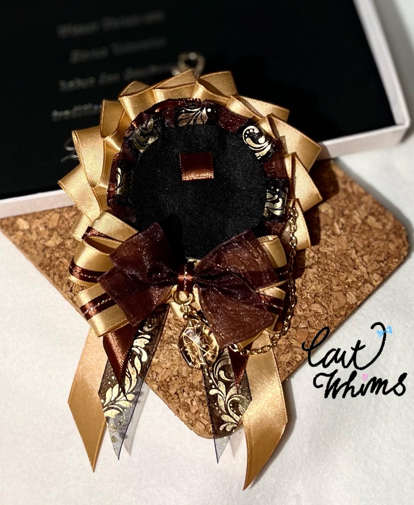 ビスケットブラウンのゴージャスロゼット