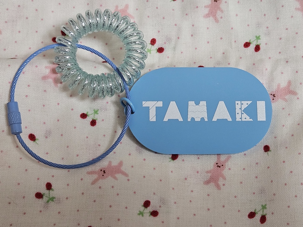 ネームロゴアクリルキーホルダー 全7色