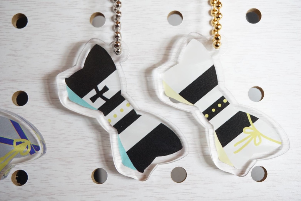 【送料込】とうらぶイメージリボンアクキー