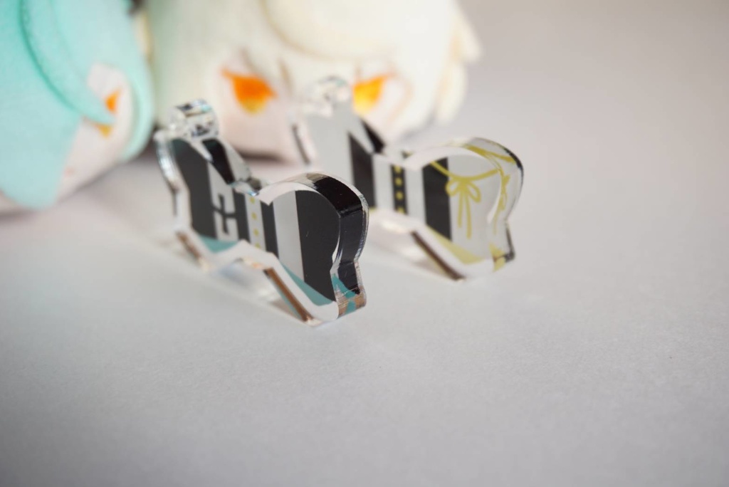 【送料込】とうらぶイメージリボンアクキー