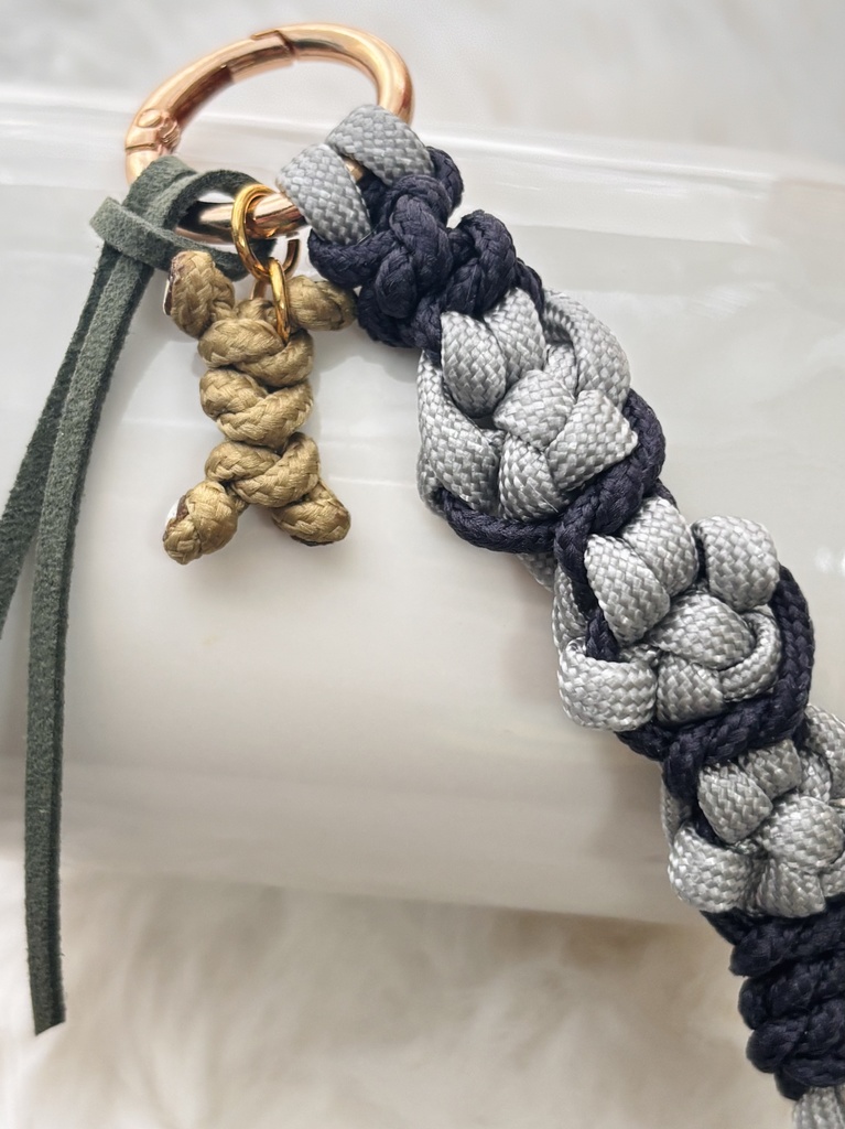 【グッズ】肉球キーホルダー(シック)