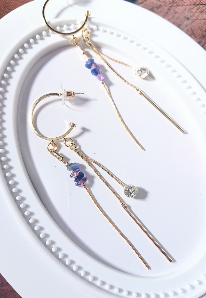 YOI離そばカラー天然石 2連チェーンタッセルピアス