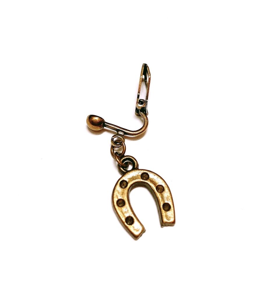 蹄鉄イヤリング