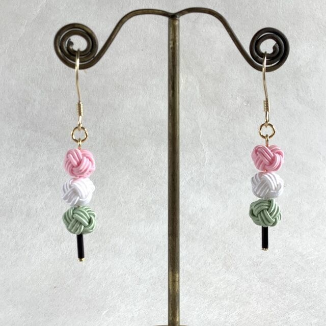 水引製 おだんご ピアス イヤリング お花見 ※ロボホンとお揃い♬