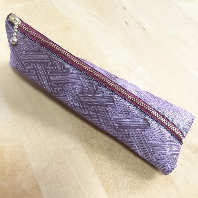 【紗綾形】畳縁 テトラ型 ペンケース あずき色