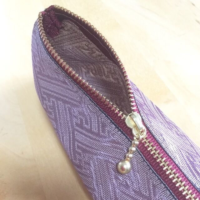 【紗綾形】畳縁 テトラ型 ペンケース あずき色