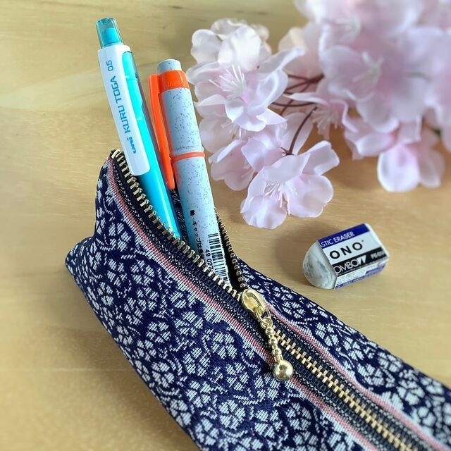 【撫子】畳縁 テトラ型 ペンケース 藍色 春 和風 大人可愛い