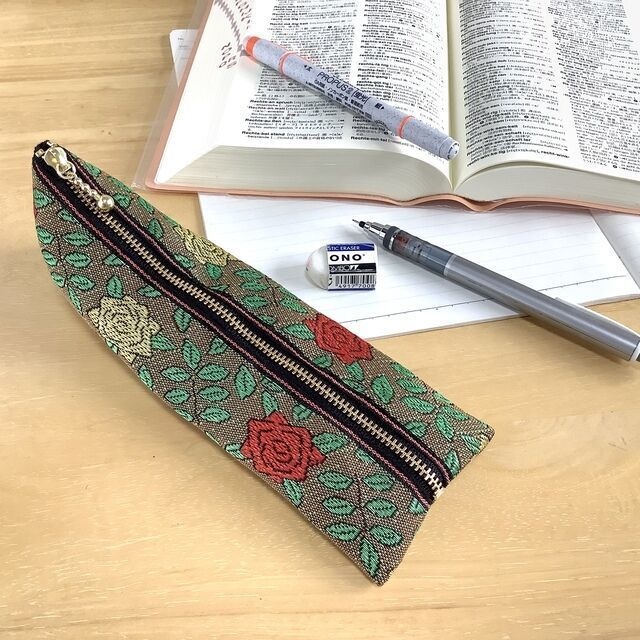 【薔薇】畳縁 テトラ型 ペンケース レトロ ベルばら風