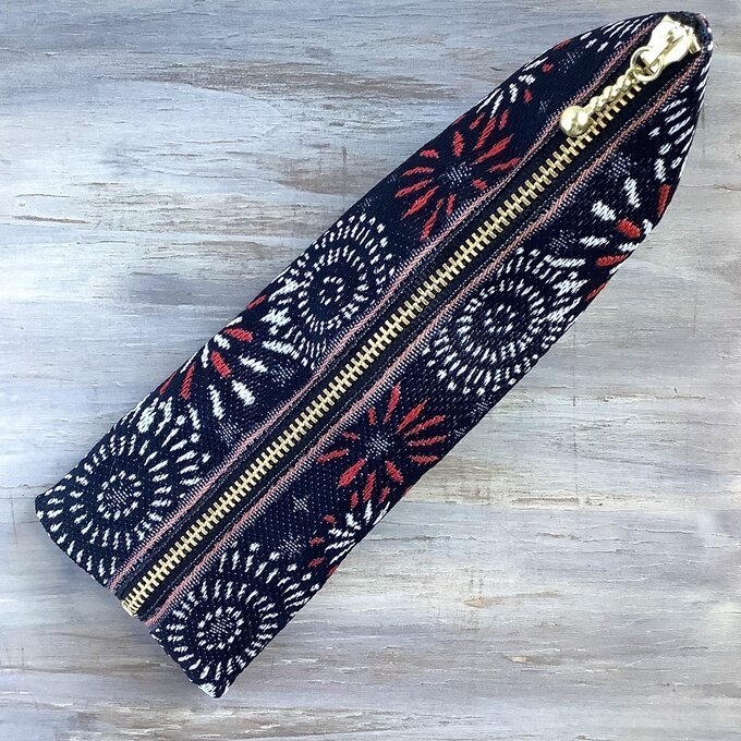 【花火】畳縁 テトラ型 ペンケース 和風 黒 夏