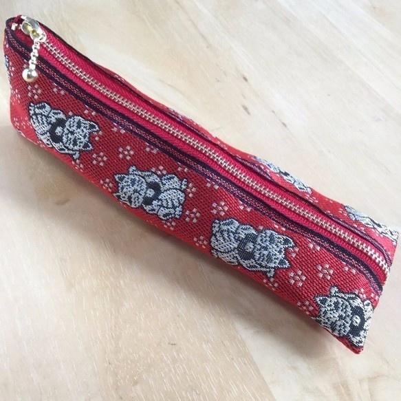 【招き猫】畳縁 テトラ型 ペンケース 縁起物 和風  赤