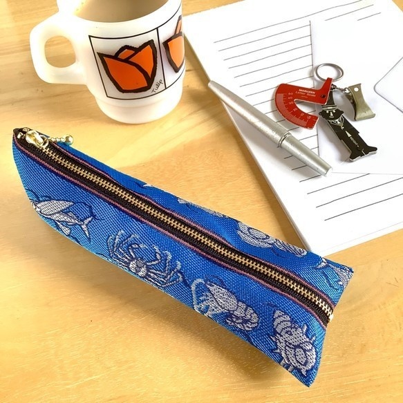 ★特集掲載【魚介柄-2】畳縁 テトラ型 ペンケース 和風 黒 釣り