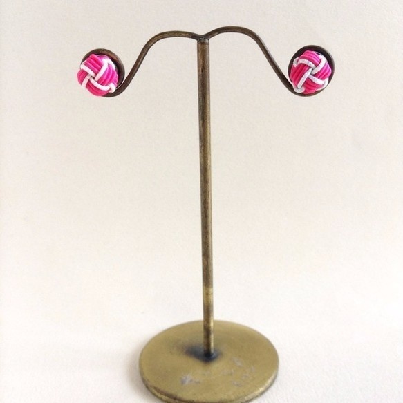 水引製 【芍薬のつぼみ】 バイカラー ピアス リゾートにも