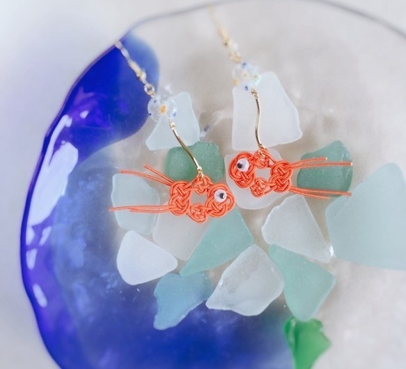 水引製 ゆらゆら金魚 ピアス 朱色