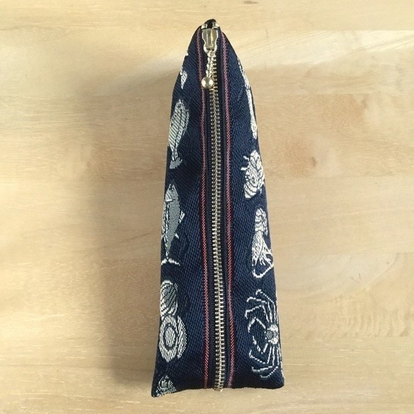 【魚介柄】畳縁 テトラ型 ペンケース 和風 ペンポーチ 黒 釣り