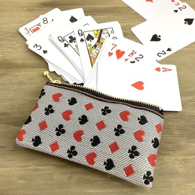 【トランプ柄】畳縁 テトラ型 ペンケース 白 アリス