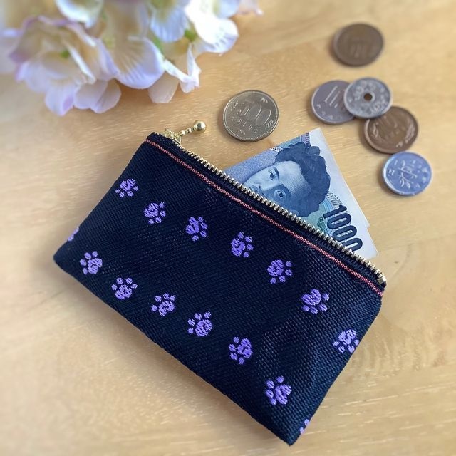 【あしあと】畳縁 ぺたんこ カードケース 小銭入れ ミニポーチ 黒×紫