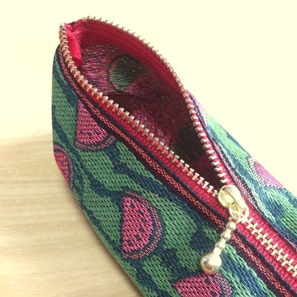 【スイカ柄】畳のヘリ テトラ型 ペンケース すいか