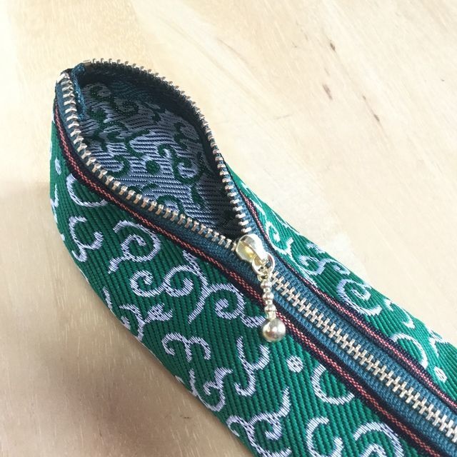 【唐草文様】畳縁 テトラ型 ペンケース からくさ