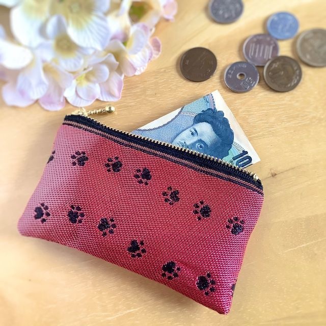 【あしあと】畳縁 ぺたんこ カードケース 小銭入れ ミニポーチ 犬 猫 肉球 赤×黒
