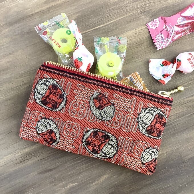 【ダルマ】畳縁 ぺたんこ カードケース ミニポーチ 小銭入れ 達磨 だるま 赤