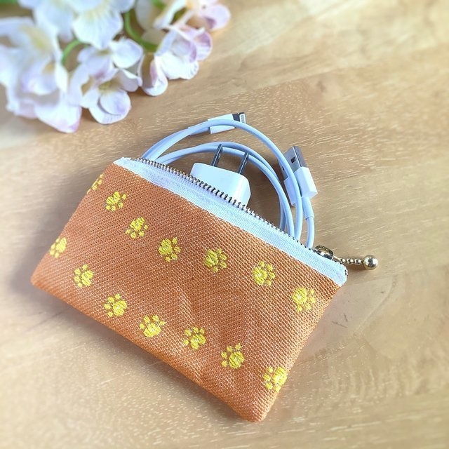 【足あと】畳縁 テトラ型 ペンケース みかん色 肉球 猫 犬