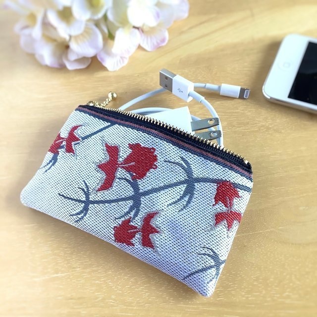 【金魚】畳縁 ぺたんこ カードケース ミニポーチ 小銭入れ 白 シノワズリ 和風
