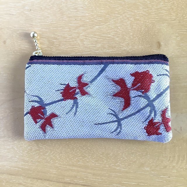 【金魚】畳縁 ぺたんこ カードケース ミニポーチ 小銭入れ 白 シノワズリ 和風