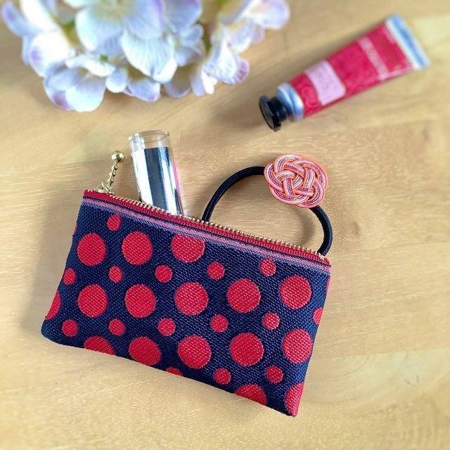 【草間弥生風?】 畳縁 テトラ型 ペンケース 和風 ドット 赤