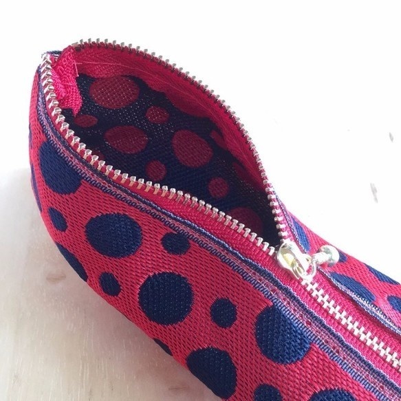 【草間弥生風?】② 畳縁 テトラ型 ペンケース 和風 ドット 赤