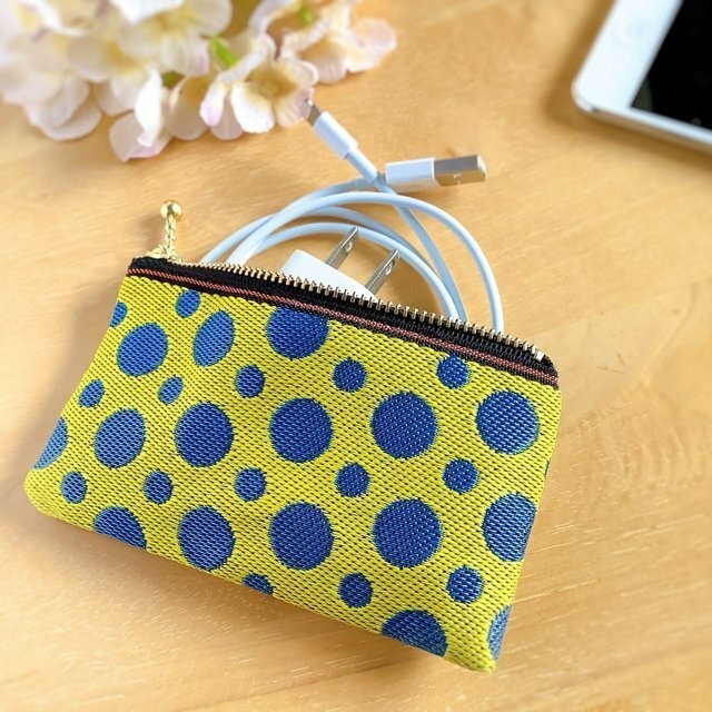 【レモンソーダ②】畳縁 テトラ型 ペンケース 水玉 ドット 黄色 青