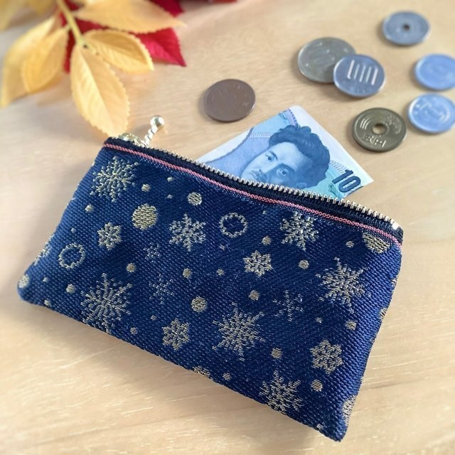 【六華】畳縁 ぺたんこ ミニポーチ カードケース 小銭入れ 紺 雪の結晶 クリスマス