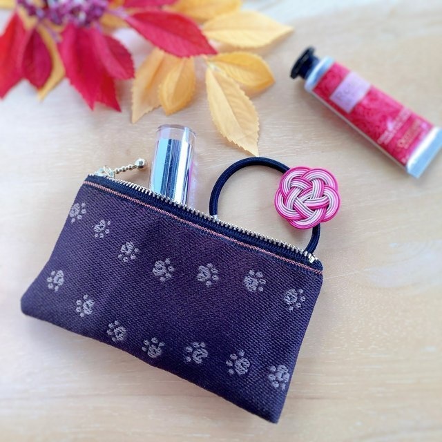 【足あと】畳縁 ぺたんこ ミニポーチ 小銭入れ カードケース コーヒー色 犬 猫