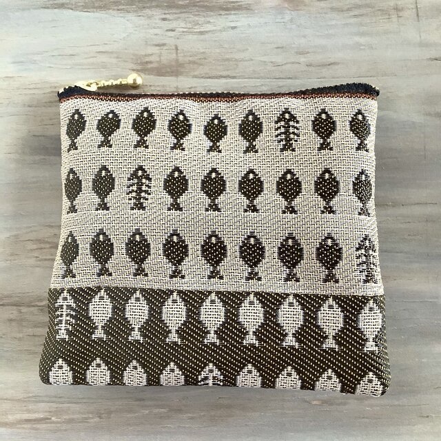 【お魚】畳縁 ポーチ サニタリーケース 朽葉色 こげちゃ