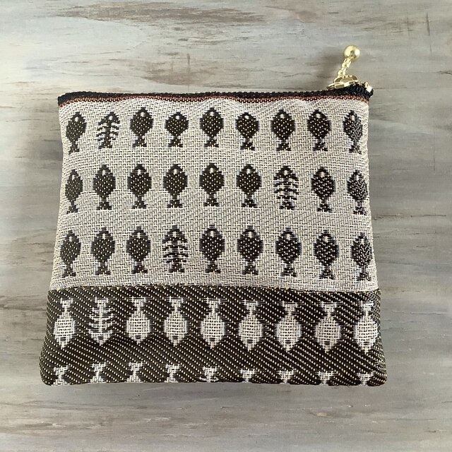 【お魚】畳縁 ポーチ サニタリーケース 朽葉色 こげちゃ