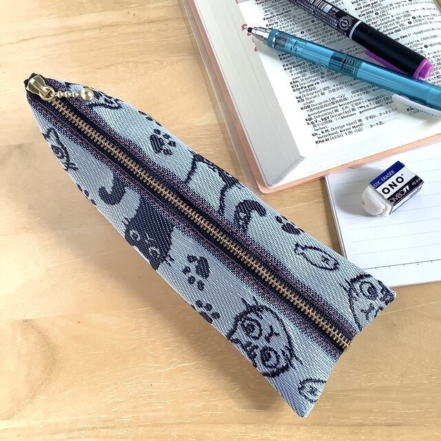 【猫 顔柄】畳縁 ぺたんこ カードケース ミニポーチ 空 水色 小銭入れ