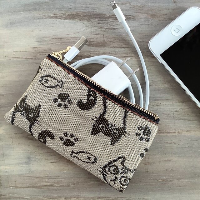 【猫 顔柄】畳縁 ぺたんこ 小銭入れ カードケース ミニポーチ 朽葉色