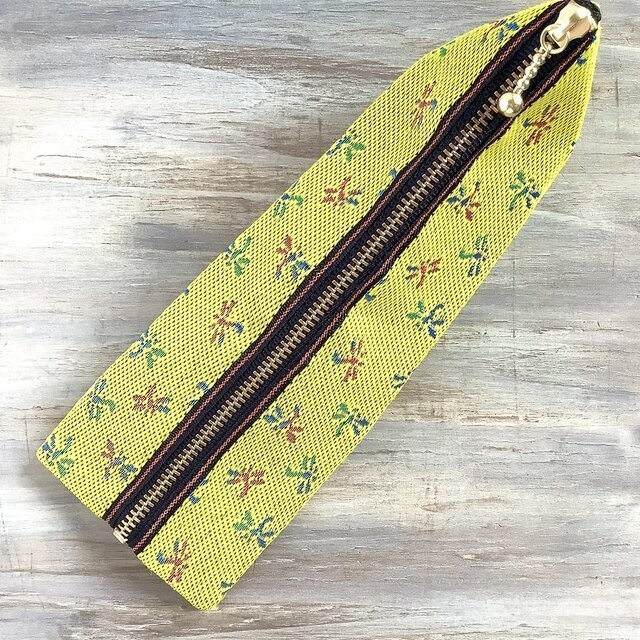 【とんぼ柄】畳縁 テトラ型 ペンケース トンボ 勝ち虫 黄色