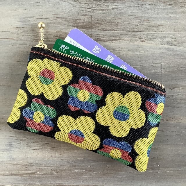【レトロポップ 花柄】畳縁 ぺたんこ ミニポーチ 小銭入れ カードケース 黒 カラフル